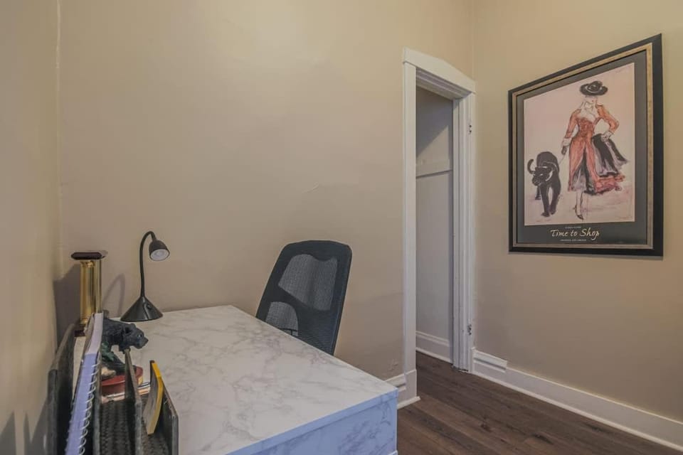 Comfy One Bed Apartment in Forest Park Apartment in Forest Park