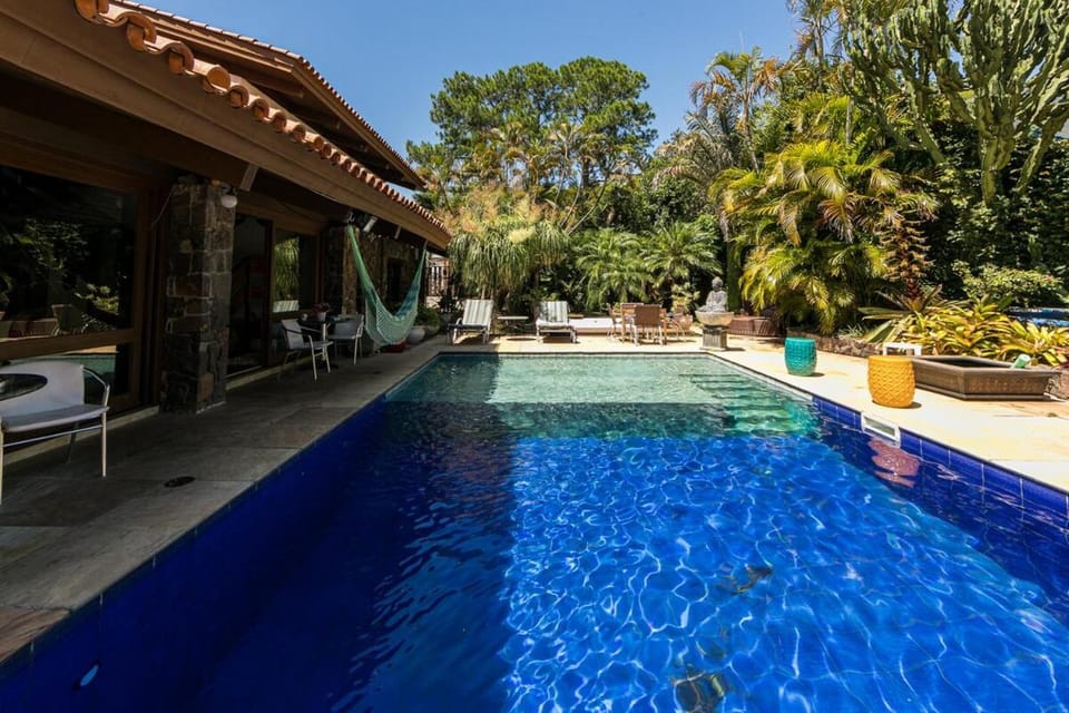 Vila Balinesa Villa in Porto Alegre