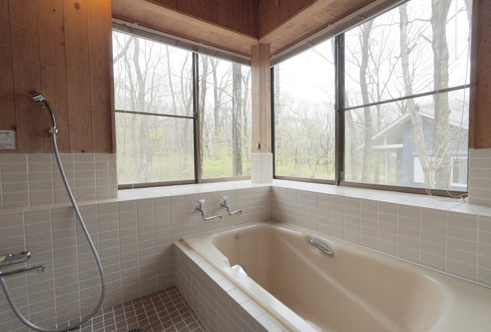 Bathroom, Bath