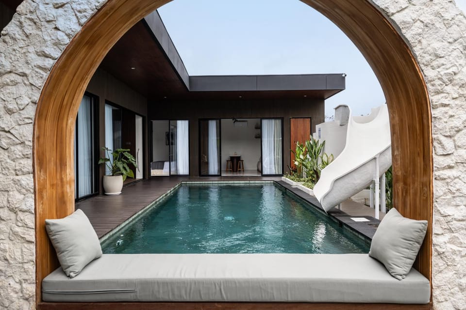 Property building, Seating area, Swimming pool, sunbed