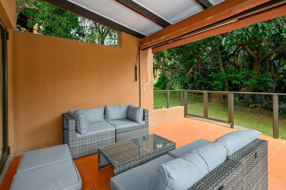 Patio, Seating area