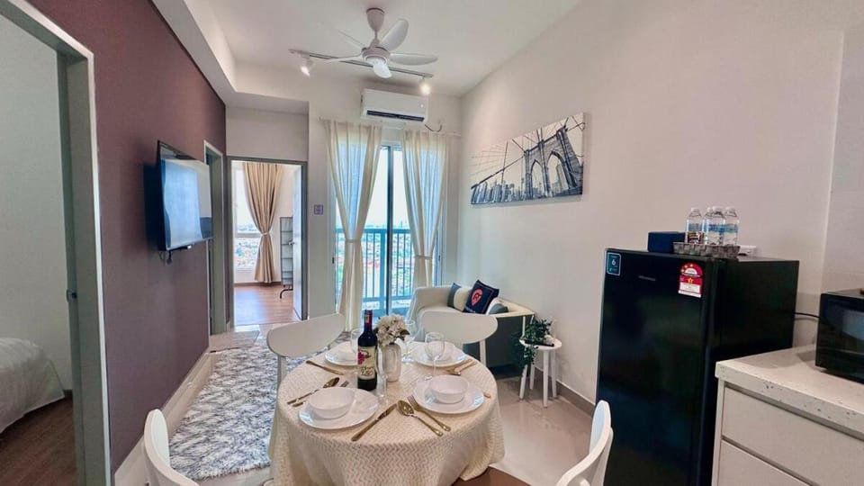 TV and multimedia, Dining area, air conditioner