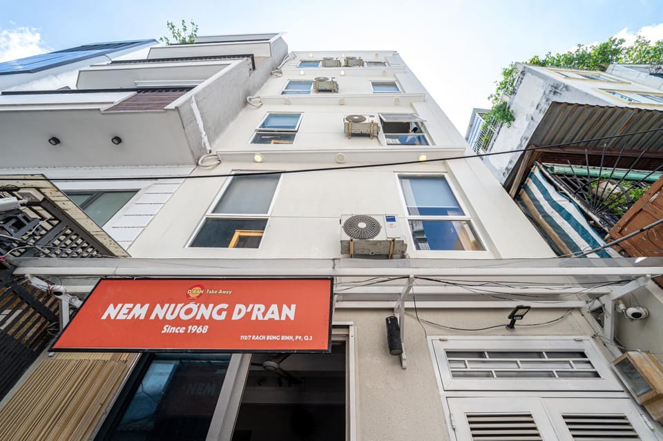 Property building, Day, Street view