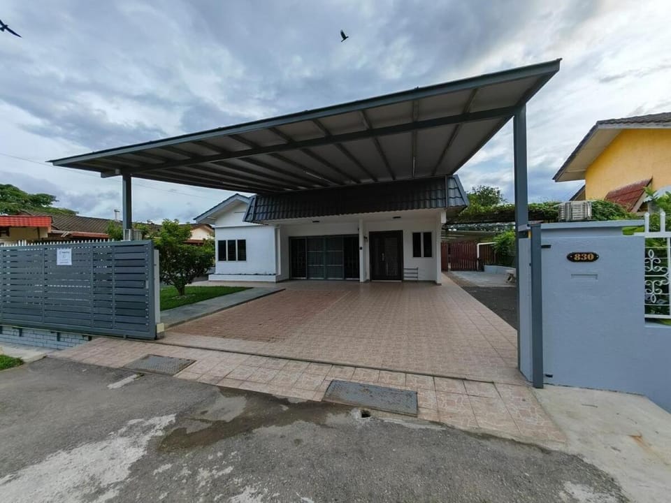 Blossom seremban spacious 830 House in Negeri Sembilan, Malaysia