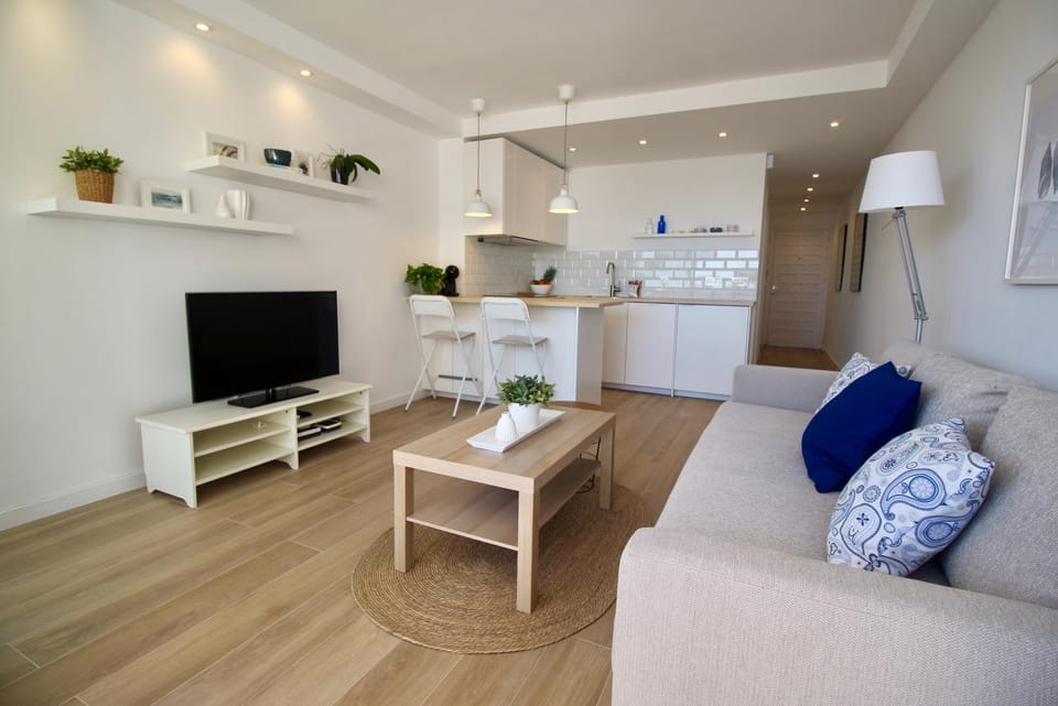Lovely 1 bed apt Marbella Town Sea Views - RDR546 Apartment in Marbella