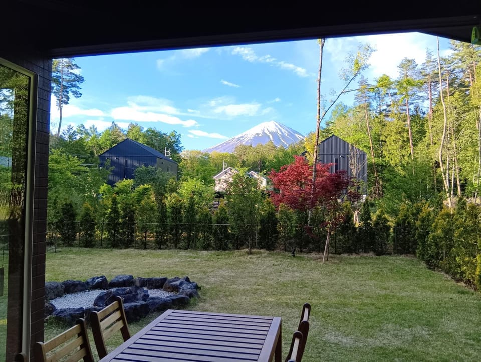 Spring, Day, Natural landscape, Garden, Garden view, Mountain view
