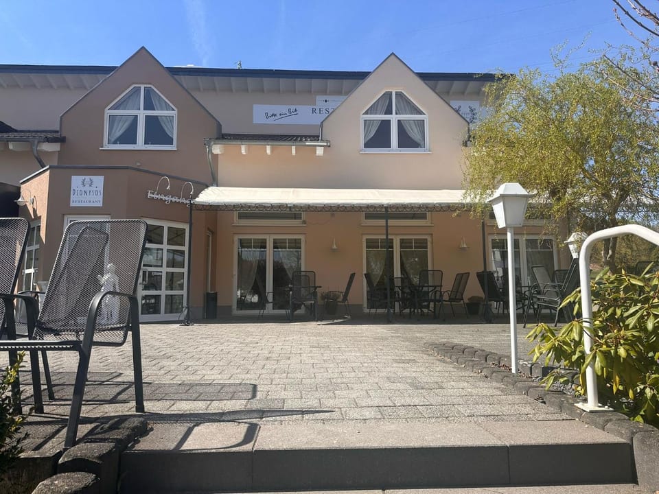 Property building, Day