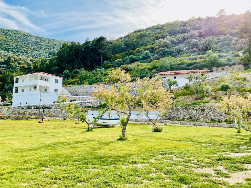 Seacret too Apartment in Samos, Greece