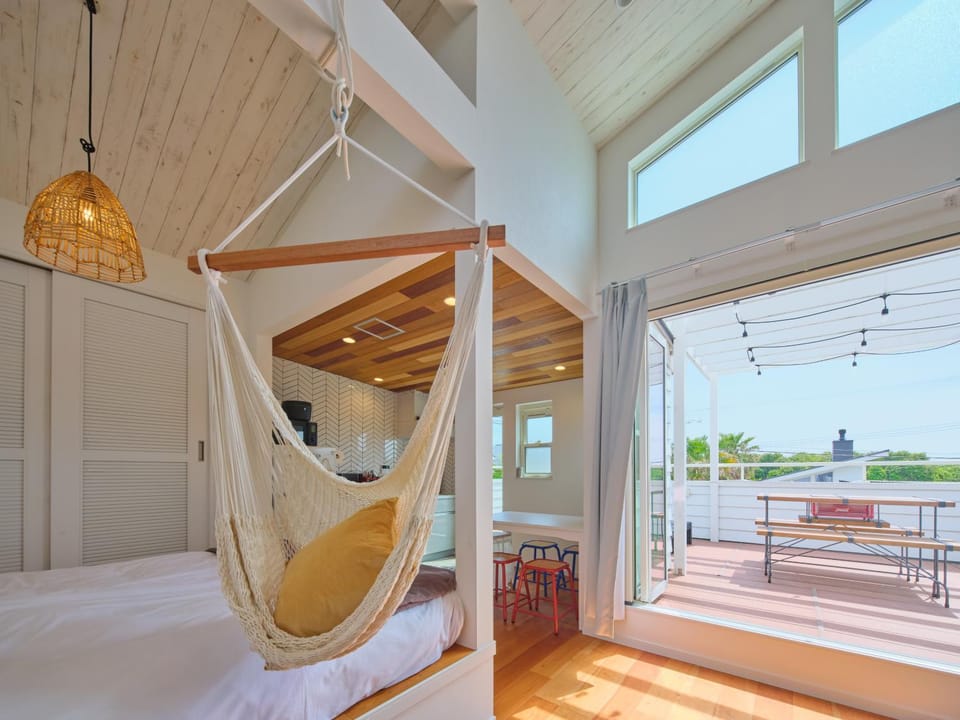 Bed, Day, View (from property/room), Balcony/Terrace