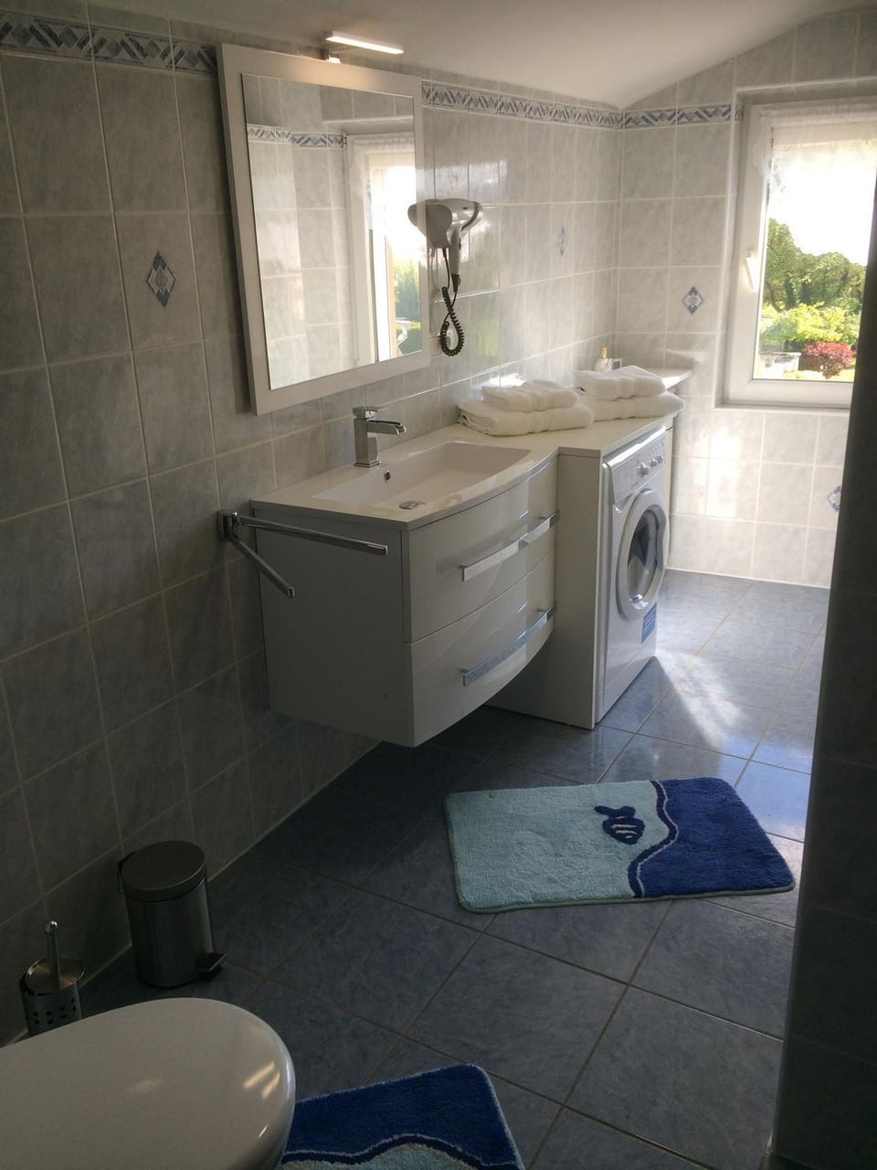 Cottage with large pool Au Jardin Du Levant House in Rhineland-Palatinate