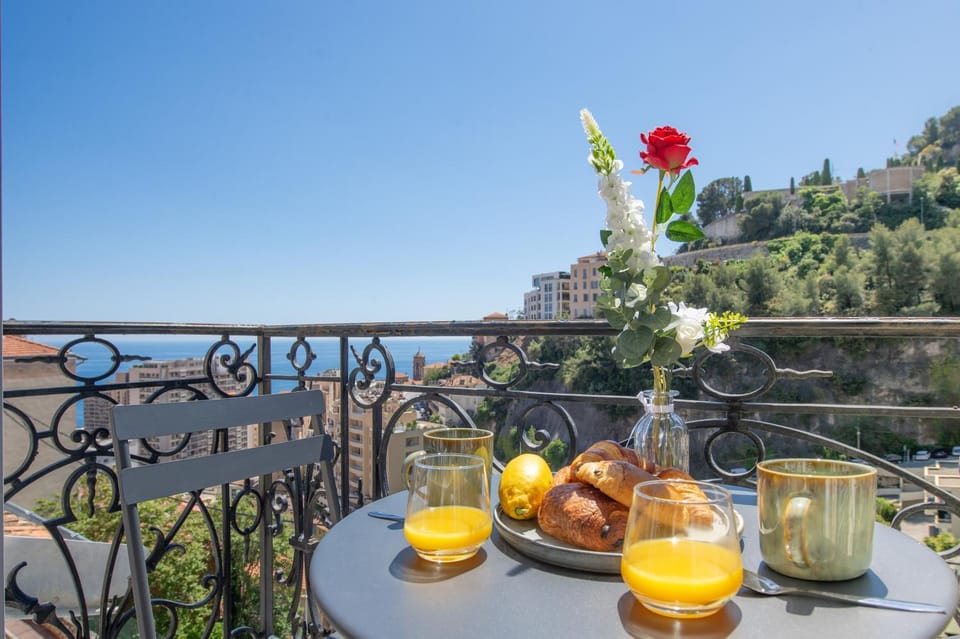 Natural landscape, View (from property/room), Balcony/Terrace, Sea view