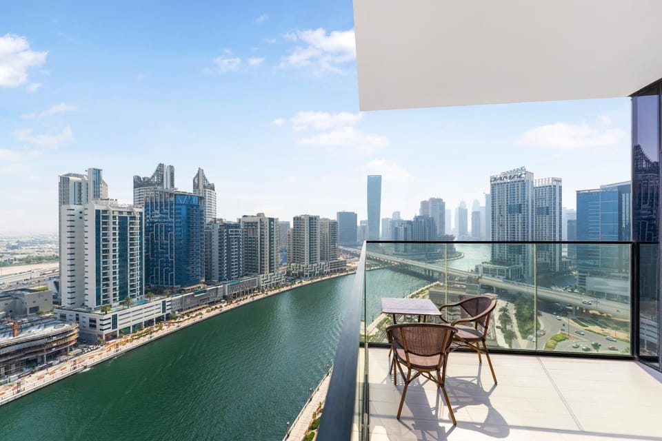 FAM Living Trillionaire Residences Premium Studio with Private Jacuzzi and Canal View Apartment in Dubai