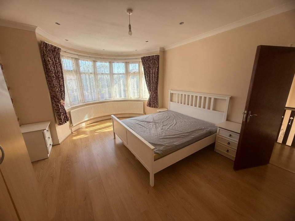 Harrow Inn Rooms Apartment in Scotland