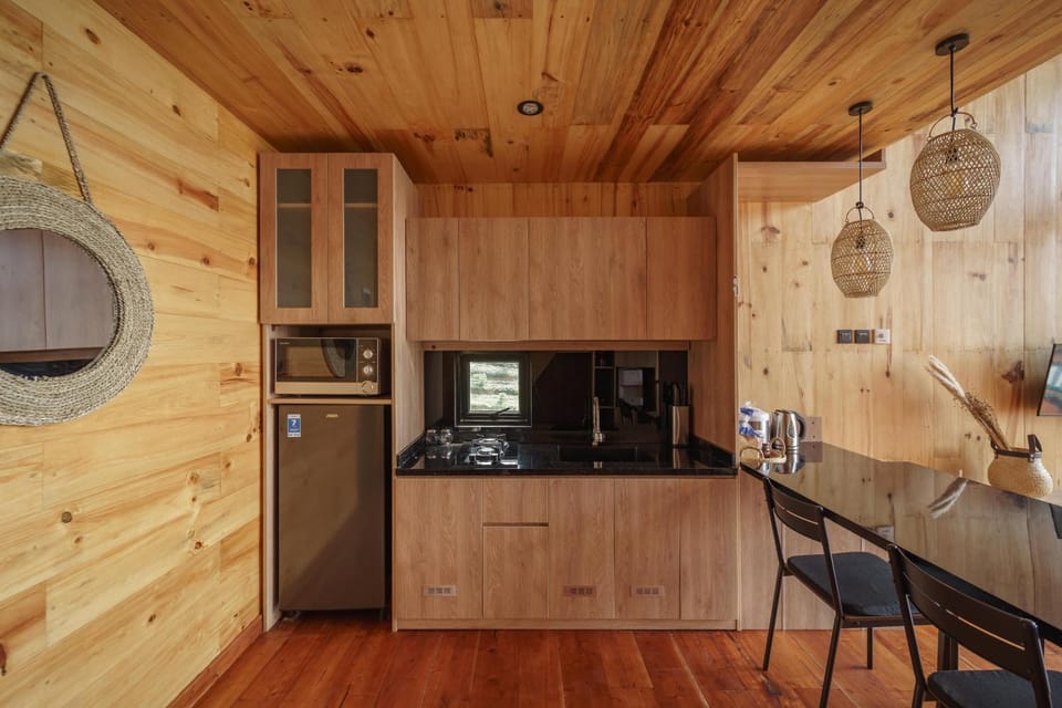 Selayang Oribu - Cabin on the Mountain Cabin in West Java