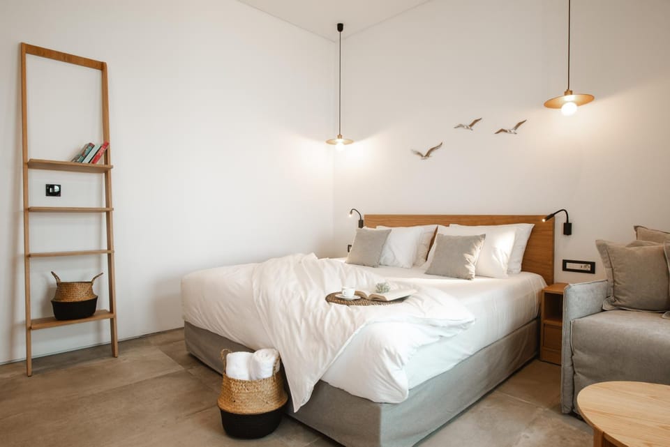 Porto Plomari Hotel in İzmir Province