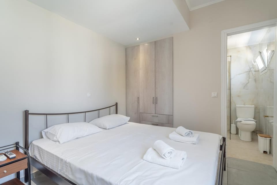 Property building, Bathroom, Living room