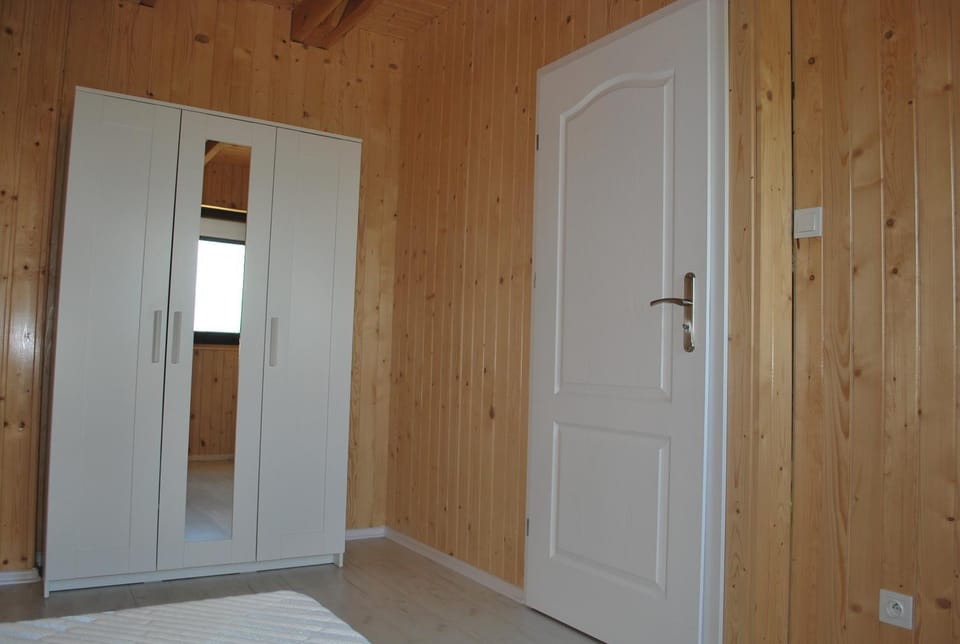 Pod Starym Klonem Apartment in Greater Poland Voivodeship