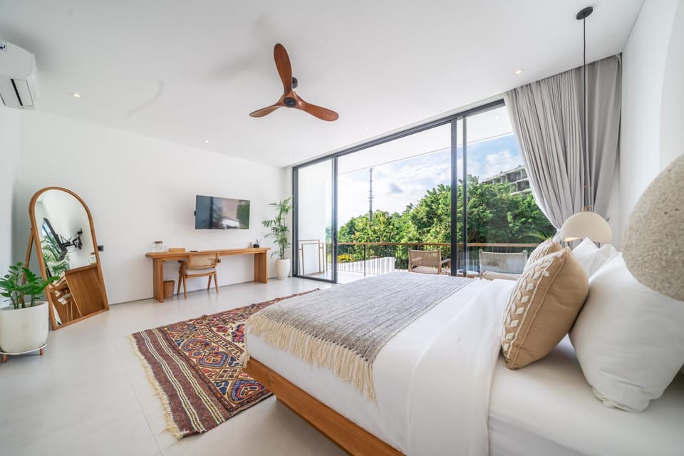 Communal lounge/ TV room, Bed, TV and multimedia, Living room, Photo of the whole room, Seating area, Evening entertainment, Bedroom, fireplace