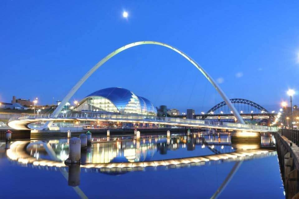 Urban Retreat in Newcastle- Pet friendly- Garden House in Gateshead