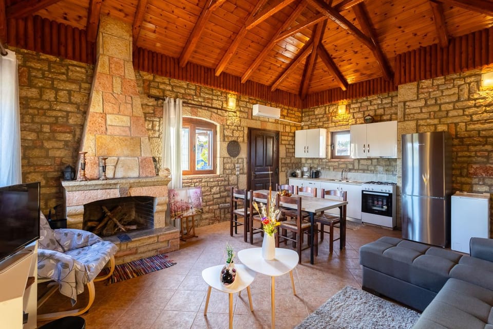 Living room, kitchen