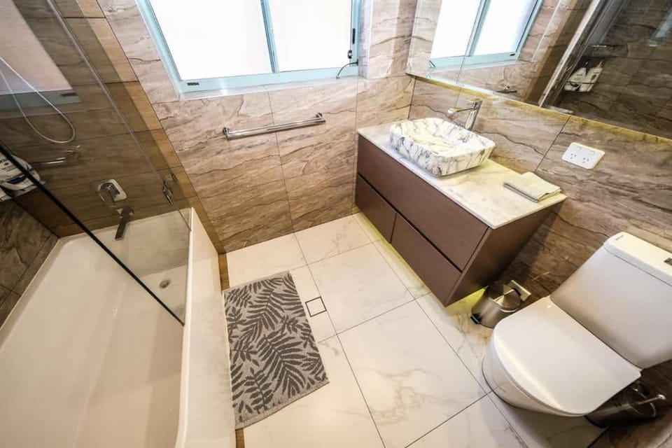 Sydney City CBD 2 bed Close to darling harbour ICC Apartment in Surry Hills
