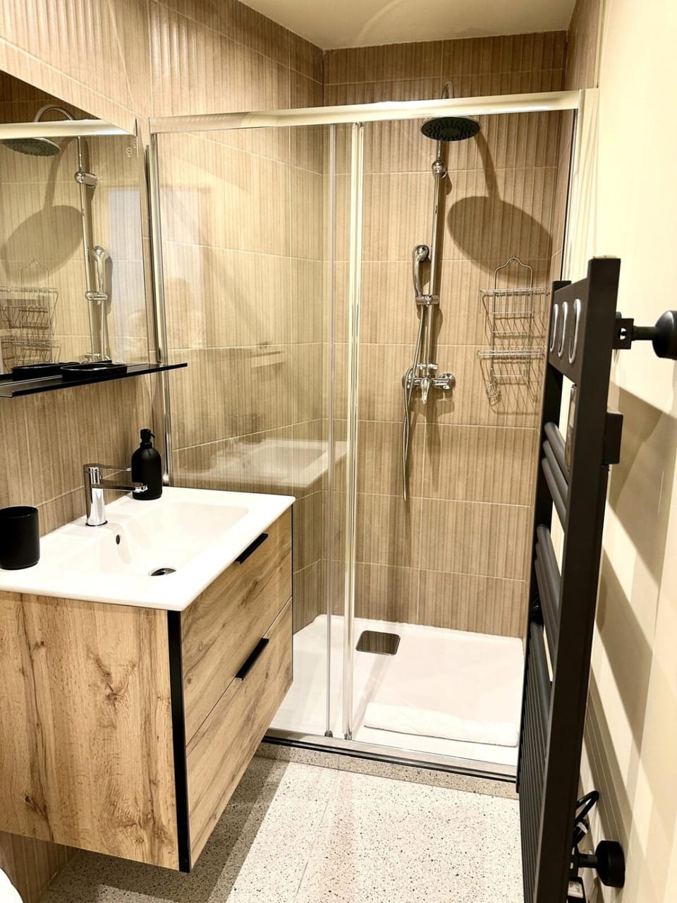 Shower, Bathroom