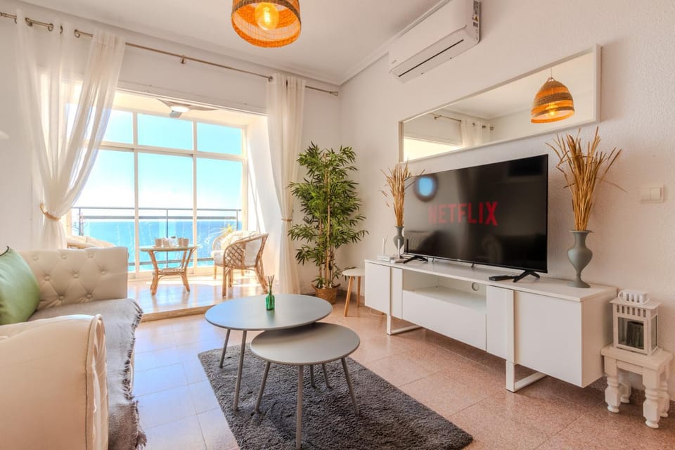 Infinite view of Tabarca near the sea and airport Apartment in Santa Pola