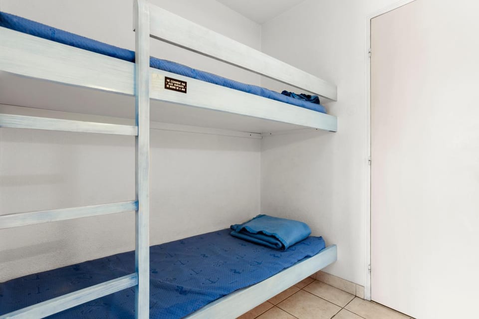 Property building, Living room, Bedroom