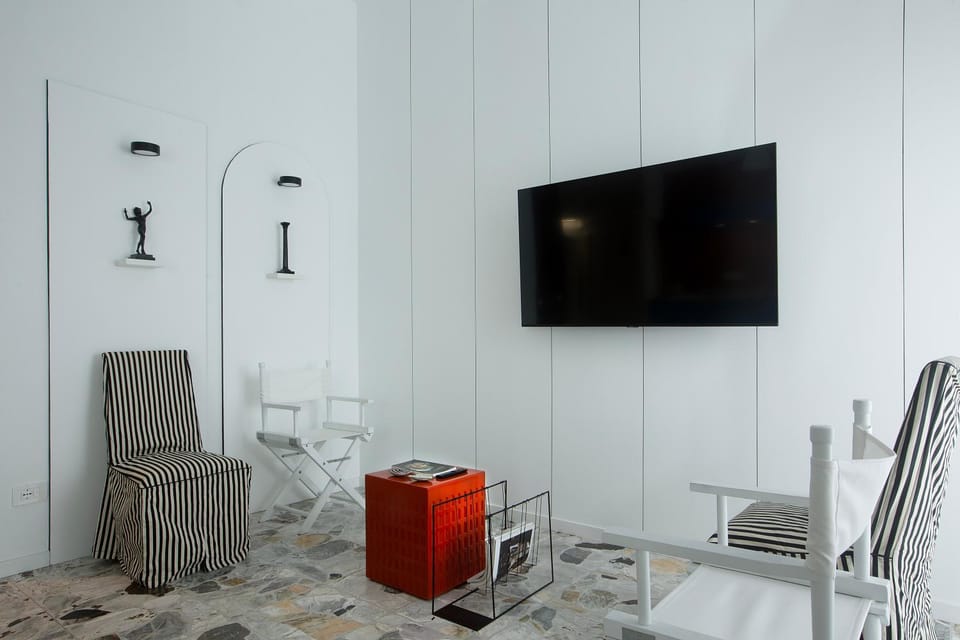 Property building, Living room