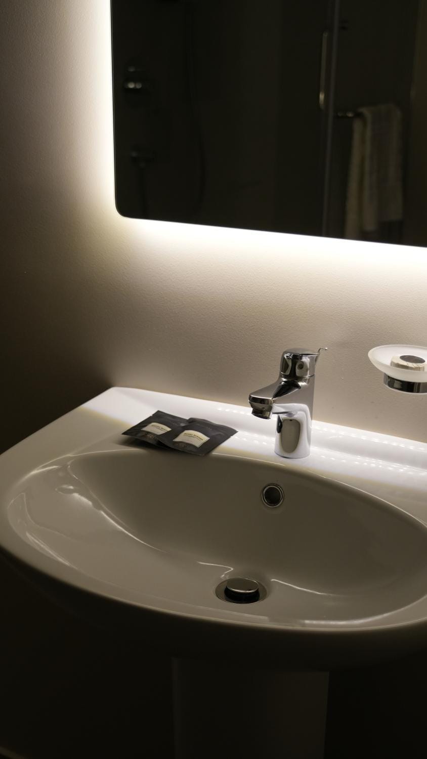Bathroom, Bath