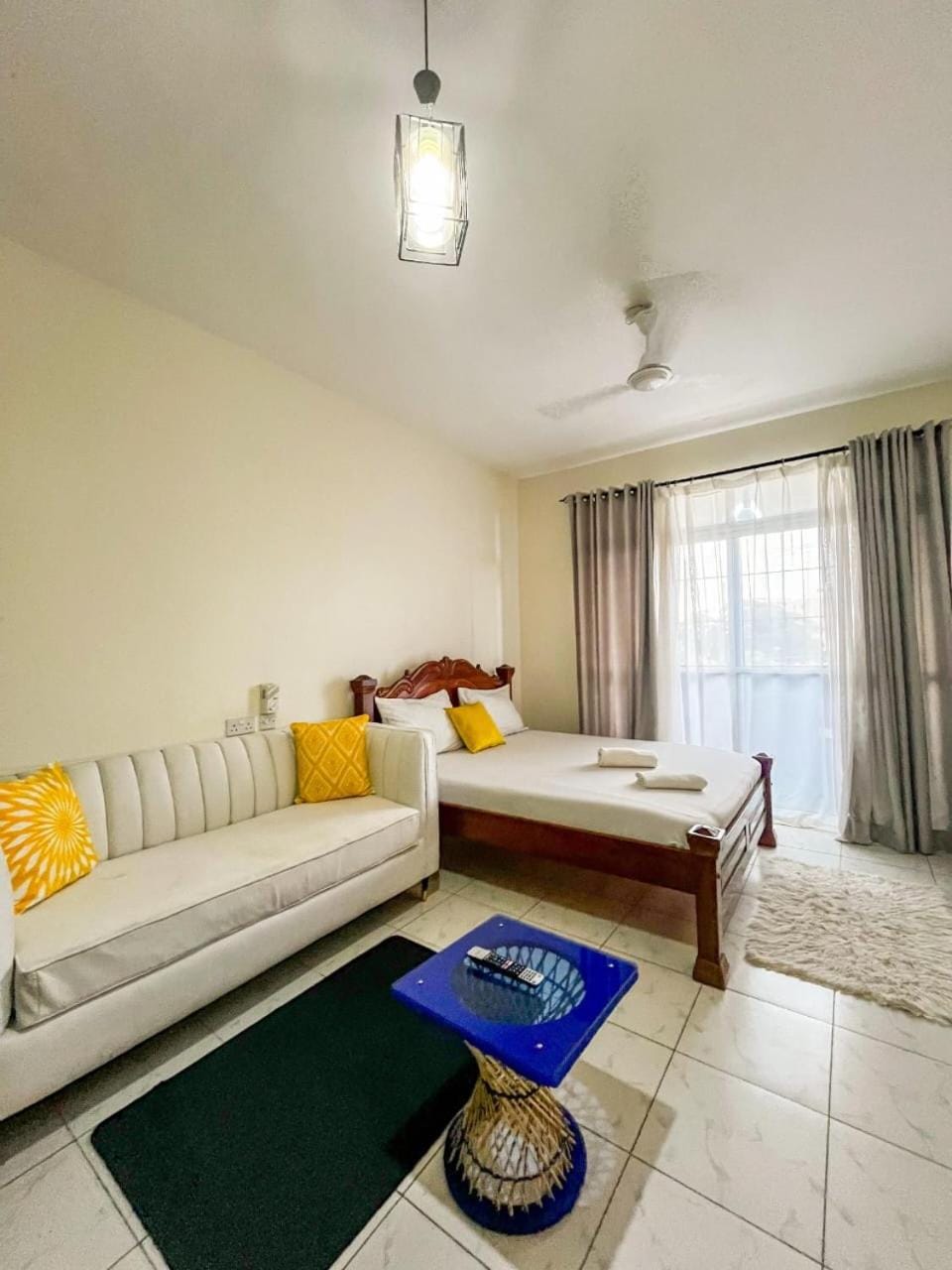 Cozy Studio With Balcony, Nyali Apartment in Mombasa