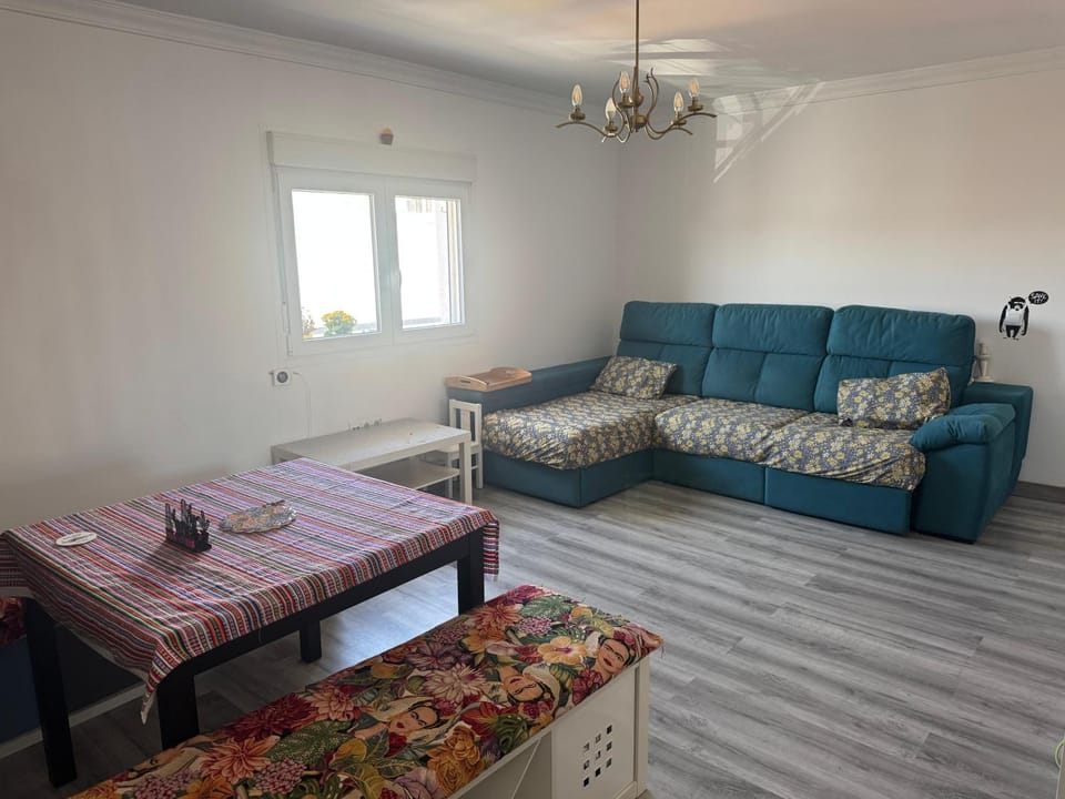 Churruca 3 Preferentemente para familias y mayores de 25 años Apartment in El Puerto de Santa María