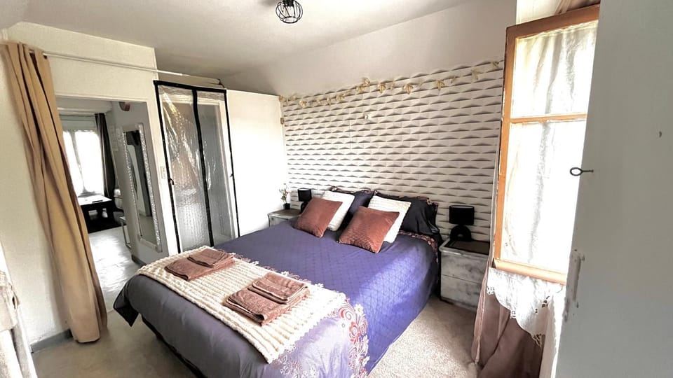 Atypique, calme & cosy, proche de Paris Apartment in Île-de-France