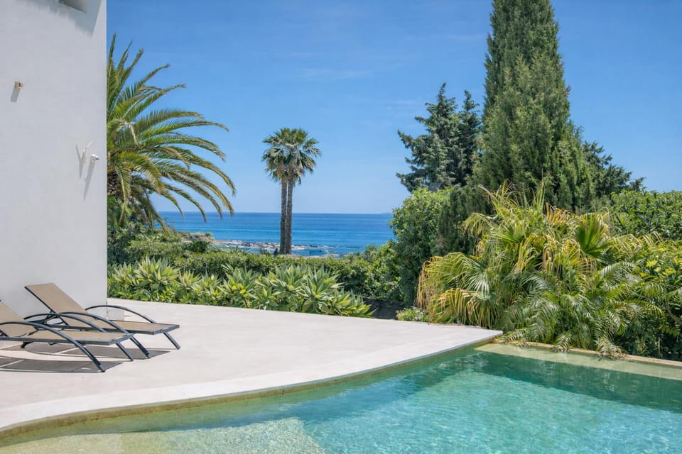 Patio, Sea view