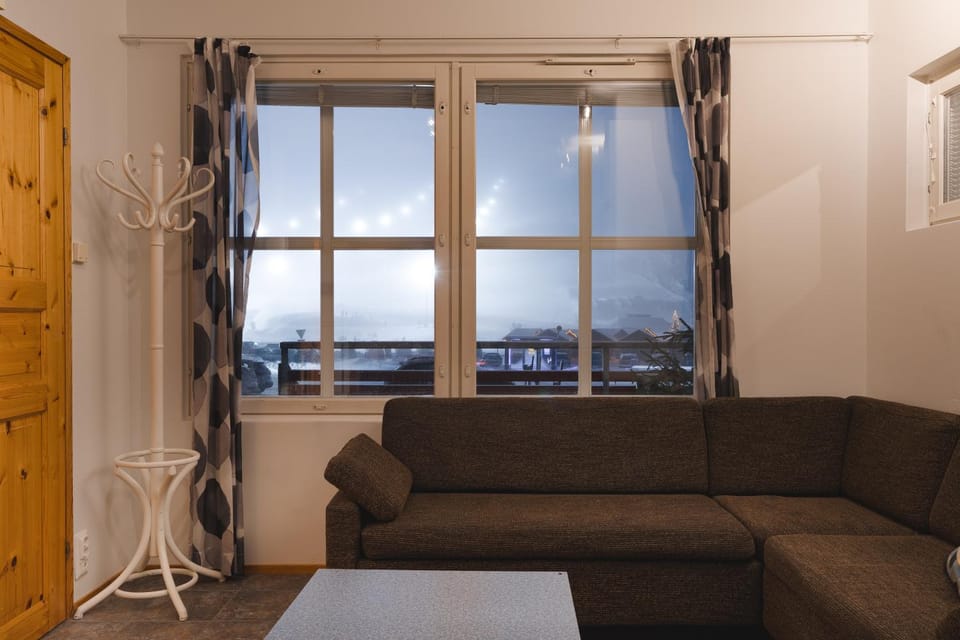 TV and multimedia, View (from property/room), Living room, Mountain view, heating, internet