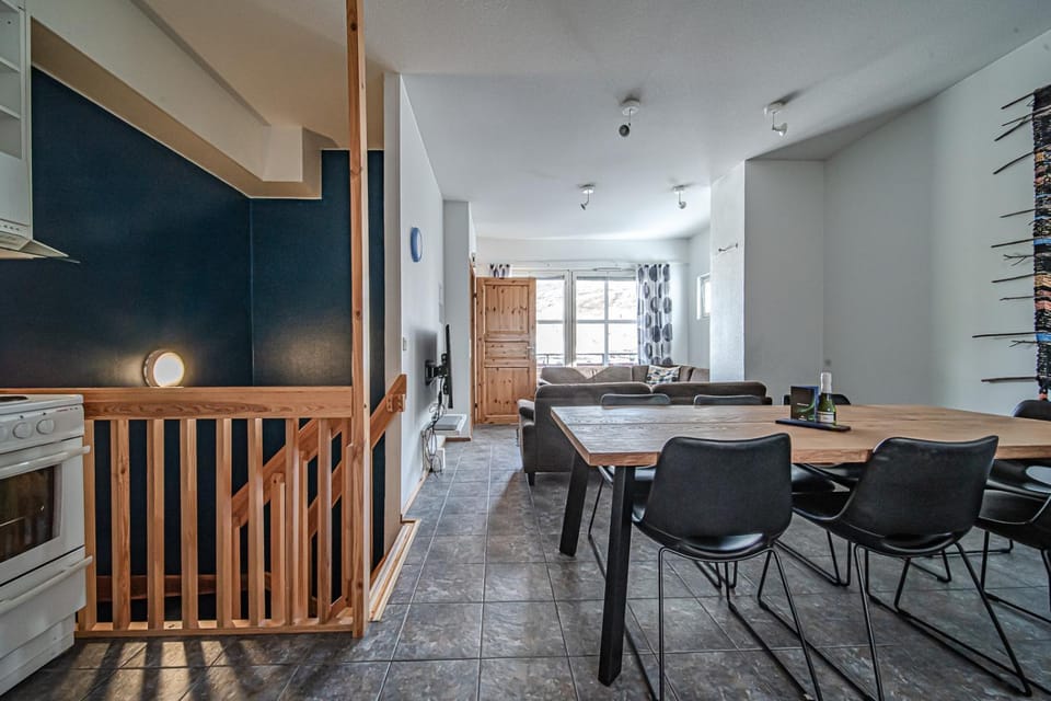 TV and multimedia, Kitchen or kitchenette, Living room, Seating area, Dining area, heating, internet, pet friendly