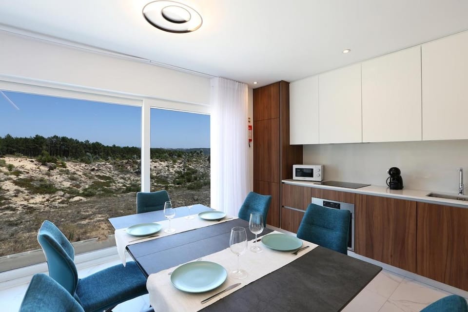 T1-Terrace-Sea View Apartment in Nazaré