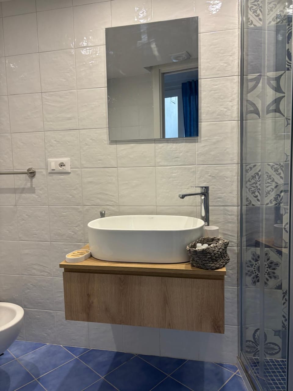 Fefalù House Apartment in Ischia