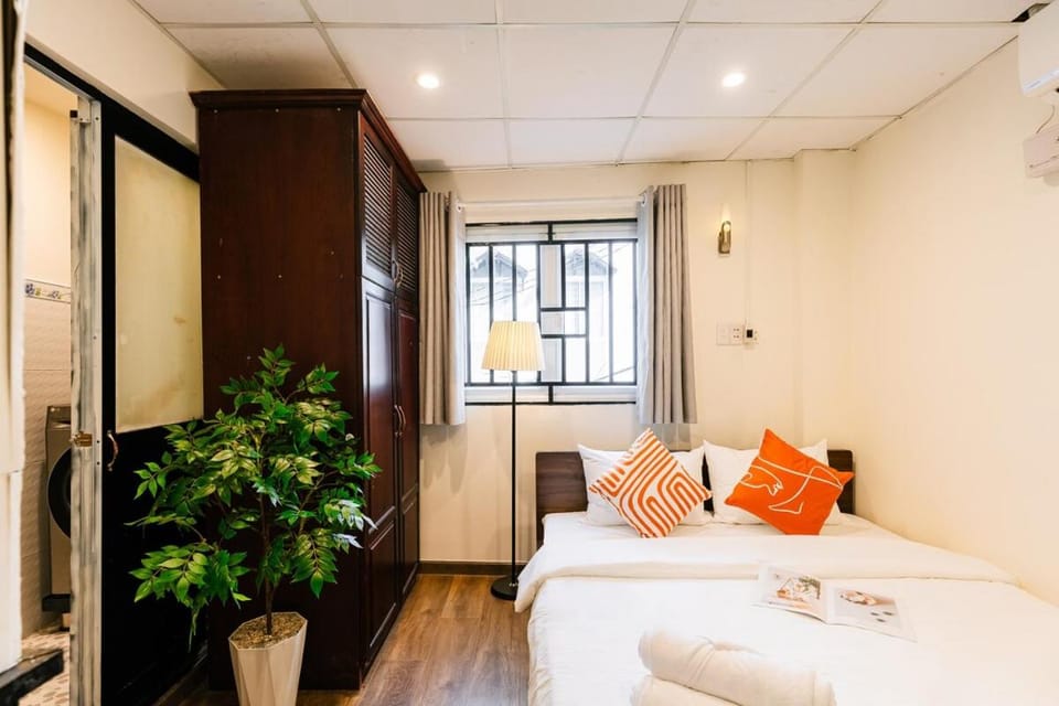 Bed, Bedroom, towels, wardrobe, air conditioner