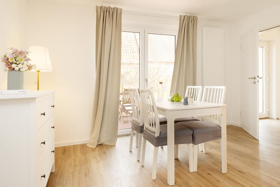 Dorfstraße 24 Grebin Hahn Apartment in Malente