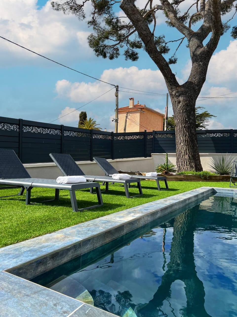 Garden, Garden view, Pool view, Swimming pool, sunbed