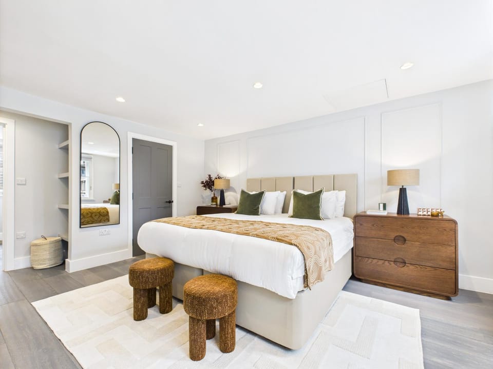 Bed, Bedroom