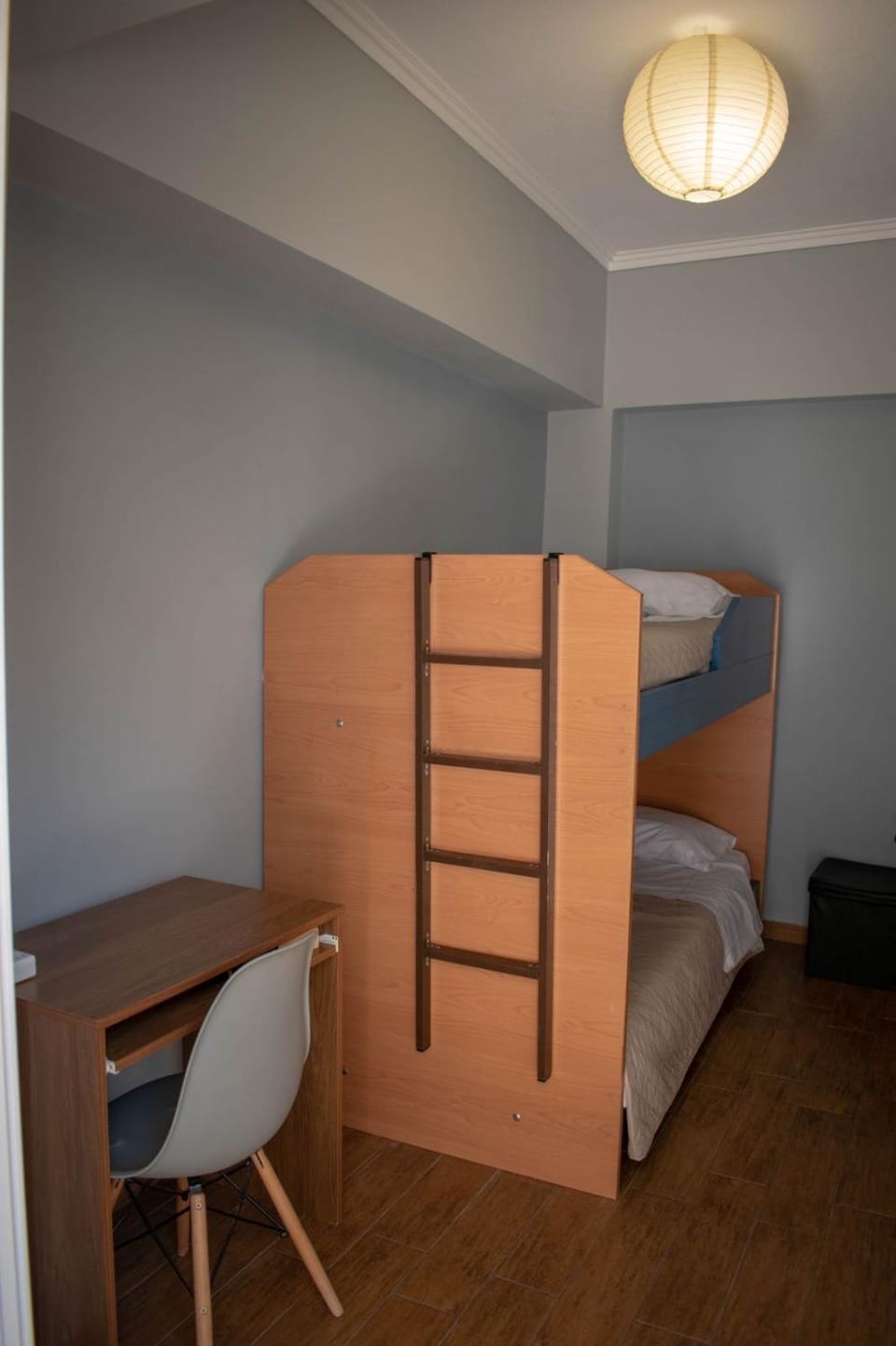 Photo of the whole room, Bedroom, bunk bed