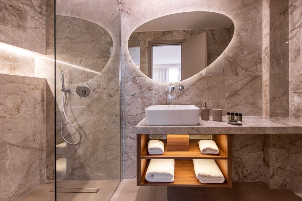 Ermou Kaliendia Suite Apartment in Athens