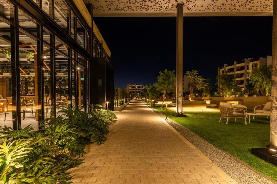 Rooftop Sunset Garden by Staycom Apartment in Limassol City