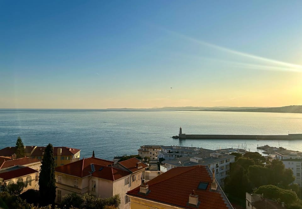 Magnifique appartement - Vue mer Apartment in Nice