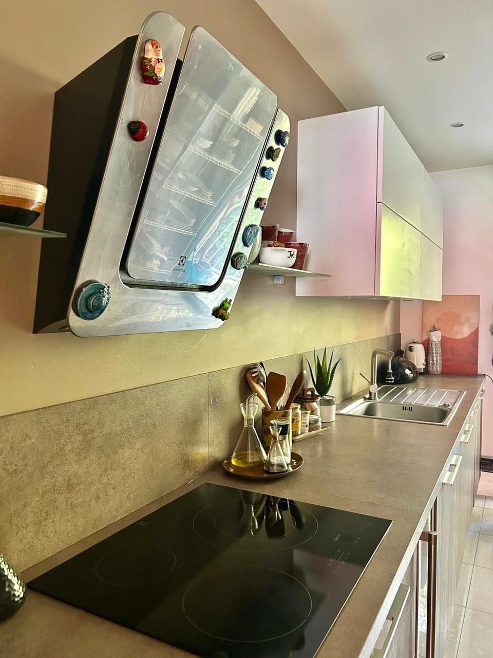 Kitchen or kitchenette, stove