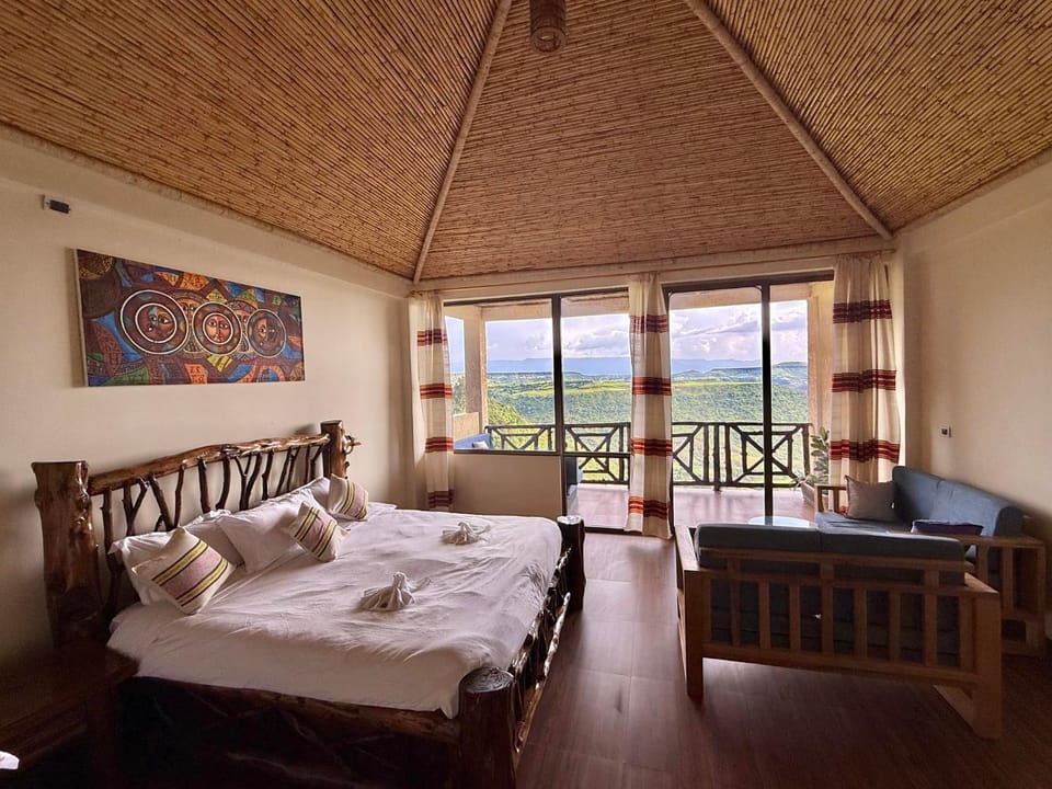 Hilltop Loge - Lalibela Hotel in Ethiopia