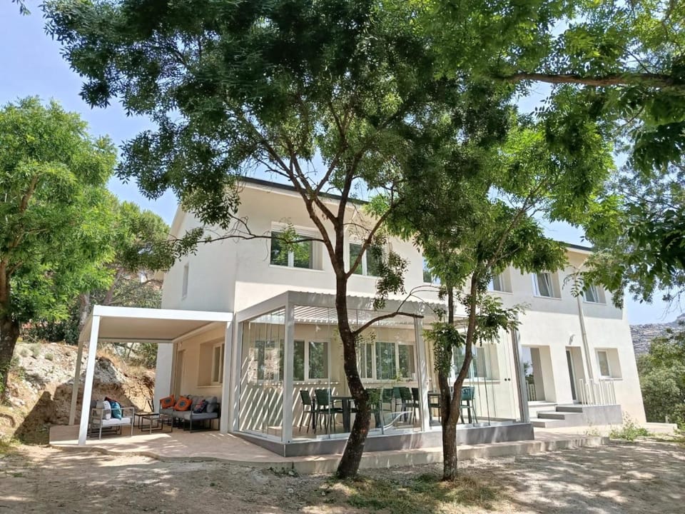 Property building, Off site