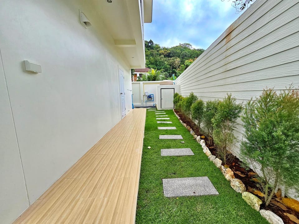 Property building, Garden
